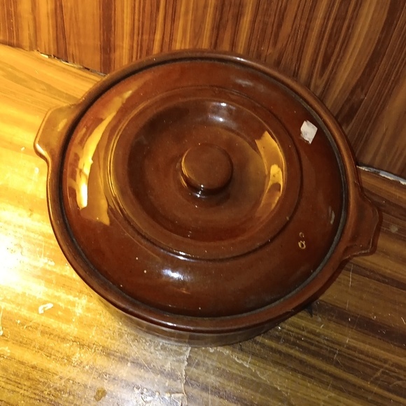Vintage brown stoneware casserole dish lid - Picture 2 of 6